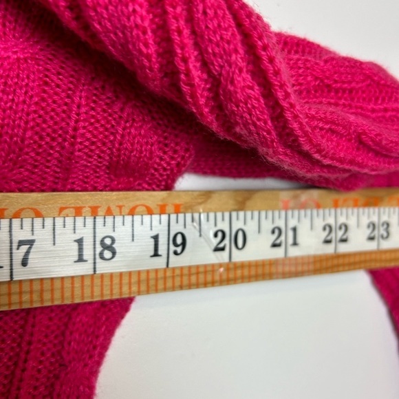 Inked & Faded Y2K Cable Knit Babydoll Pink women’s Size M V-Neck Old money VTG - Picture 8 of 10